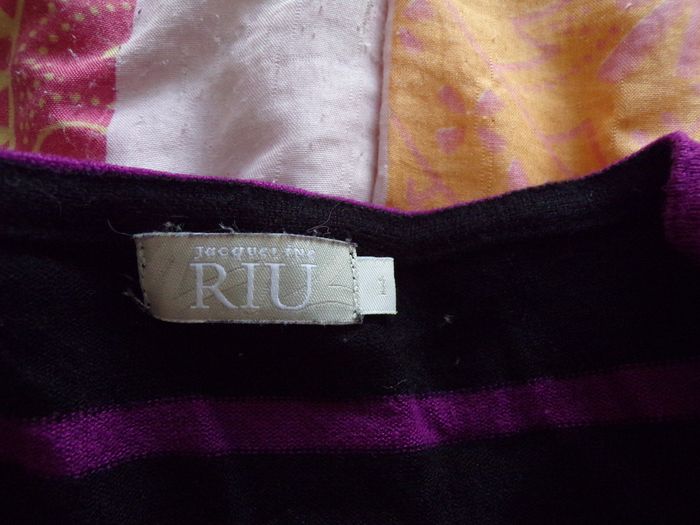 Pull rayé violet noir taille 1 - photo numéro 2