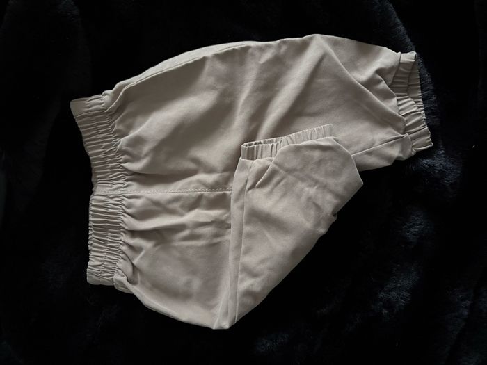 Pantalon 3 mois - photo numéro 2