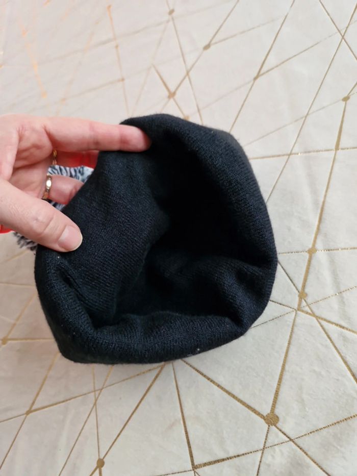 Bonnet lumineux neuf - photo numéro 5