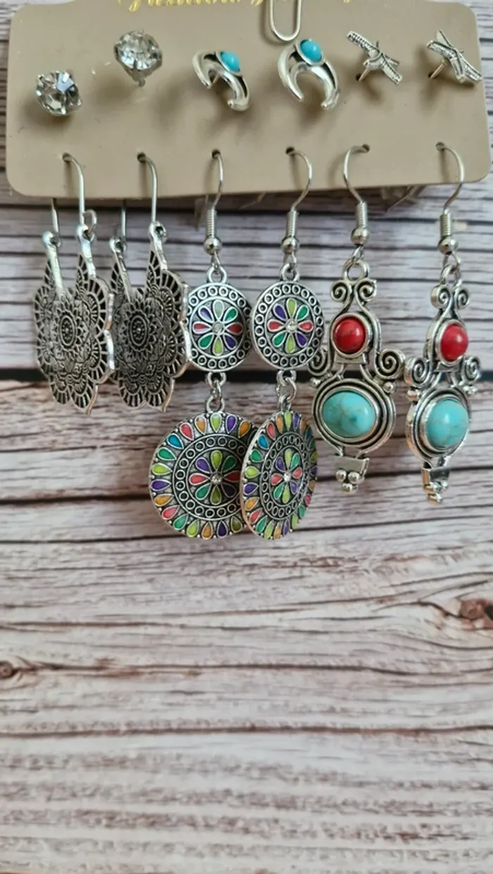Lot boucles d'oreille - photo numéro 3