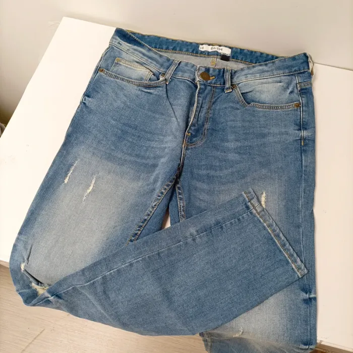 Lot 9 pantalons femme T36/38 dont jeans, bermudas, salopette denim LOT036 - photo numéro 9