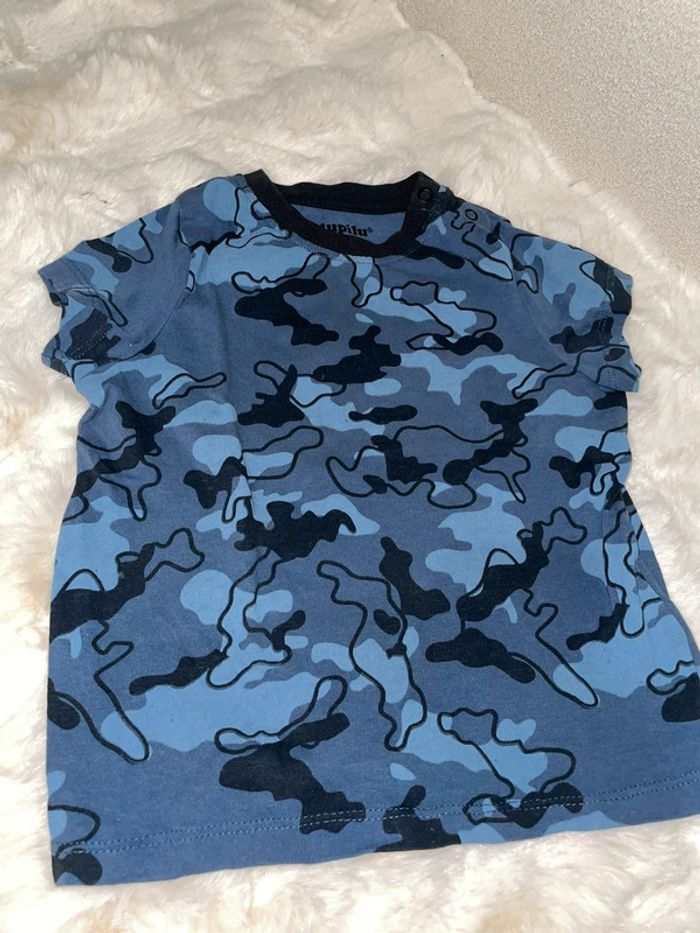 Tee shirt