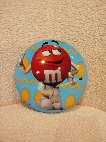 Boîte métal M&M's rouge 