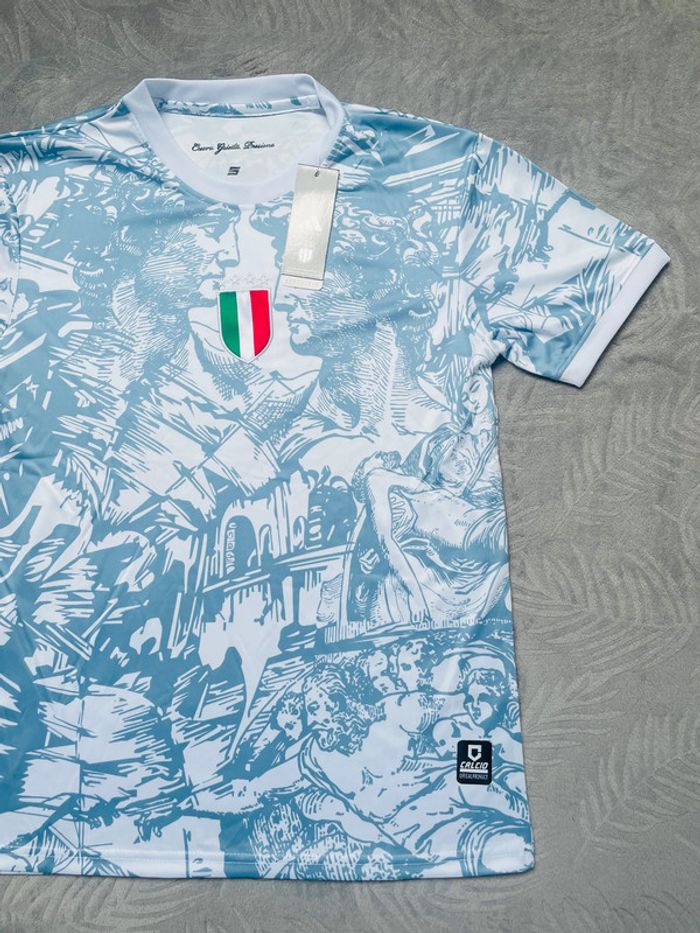 Maillot concept foot Italie blanc bleu clair colisée taille S - photo numéro 3