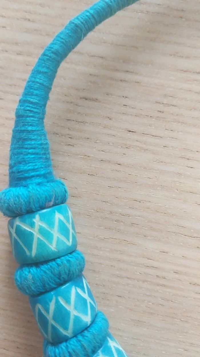Collier ethnique perle et coton - photo numéro 4