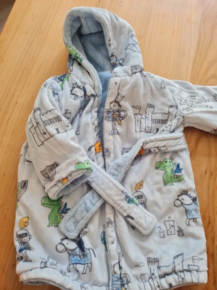 Robe de chambre 12 mois chevalier dragon