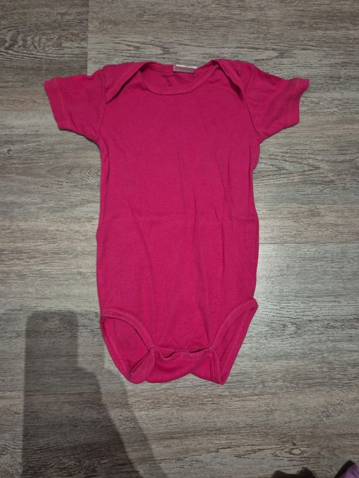 Robe tee-shirt et body - photo numéro 6