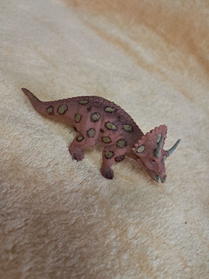 Lot de 3 dinosaures - photo numéro 4