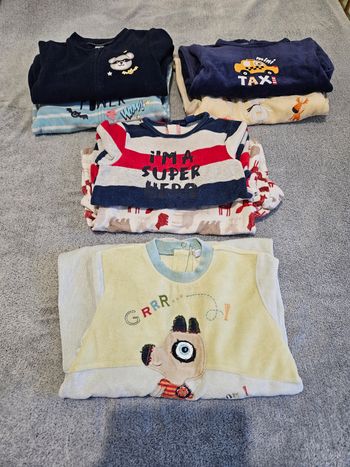 Lot pyjamas 18 mois