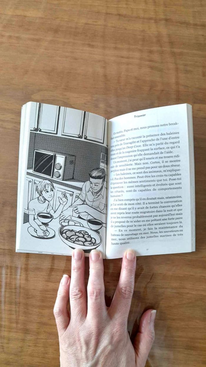 Livre poche La baleine aux yeux tristes de Roger Judenne - photo numéro 3