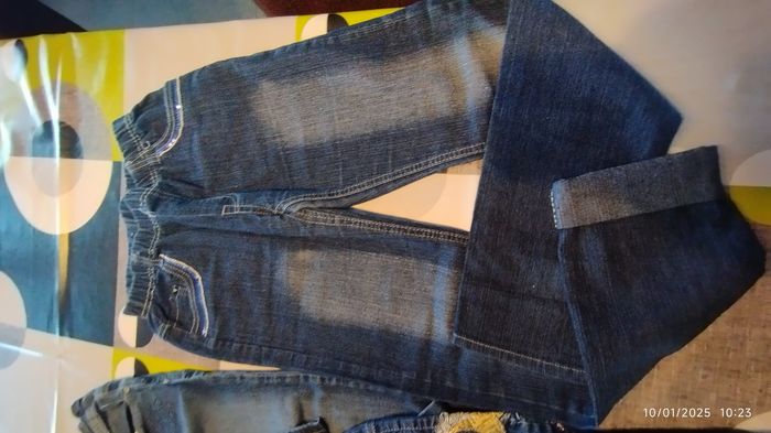 Lot de 4  jeans fille  10/14 Ans - photo numéro 4