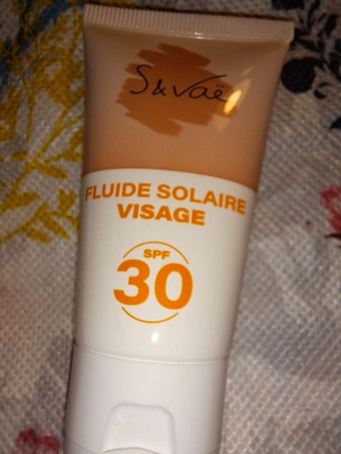 Crèmes solaire - indice 30 - photo numéro 8