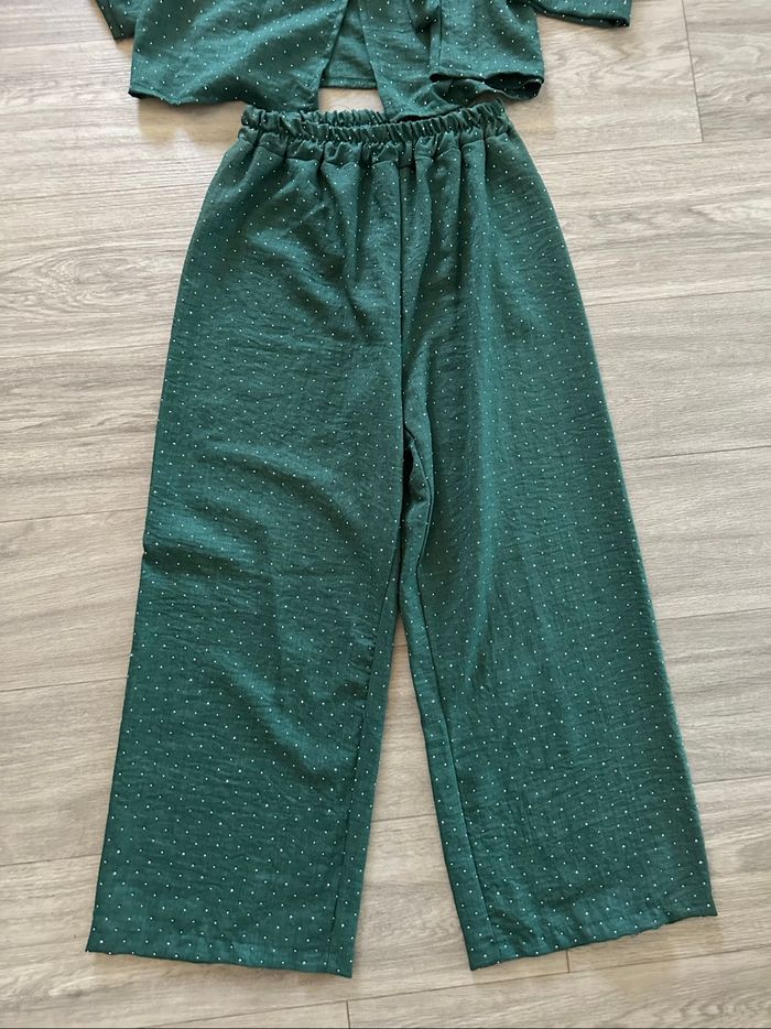 Ensemble oversize vert émeraude et strass argentés T42 XL - photo numéro 3