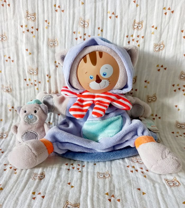 Doudou et compagnie Bouille chat tigre marionnette