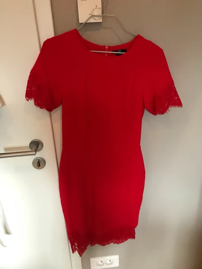 Robe rouge H&M - photo numéro 2