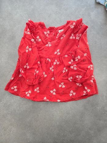 Blouse fille manche longue rouge motifs T3ans TBE orchestra