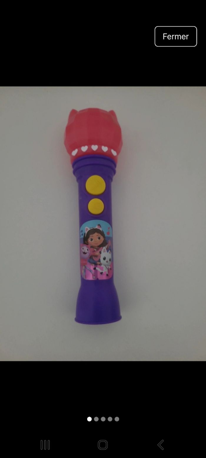 Micro gabby et la maison magique