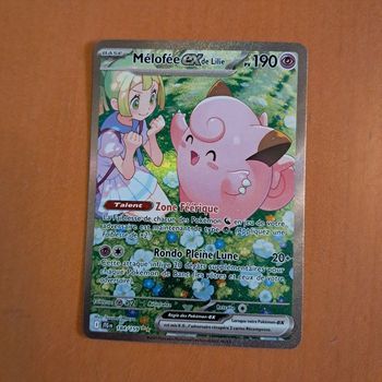Carte pokémon Mélofée ex de Lilie 184/159