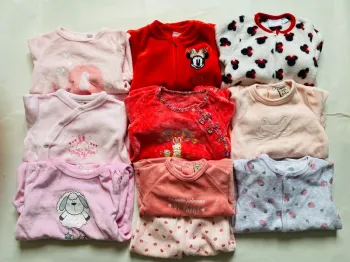 Lot 9 pyjamas fille 3 mois