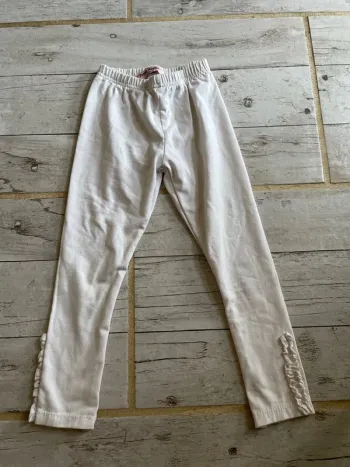 Très joli legging blanc taille 5 ans