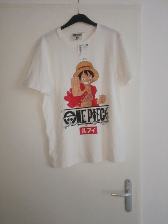 Tee shirt one piece neuf étiqueté