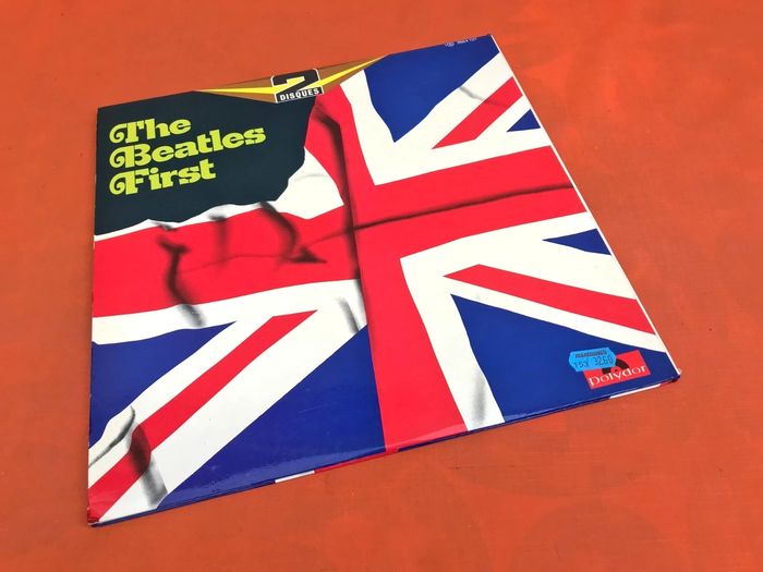Album (2 Vinyles 33 tours)  The Beatles  Airst  (1974)  Polydor 2664107 - photo numéro 7