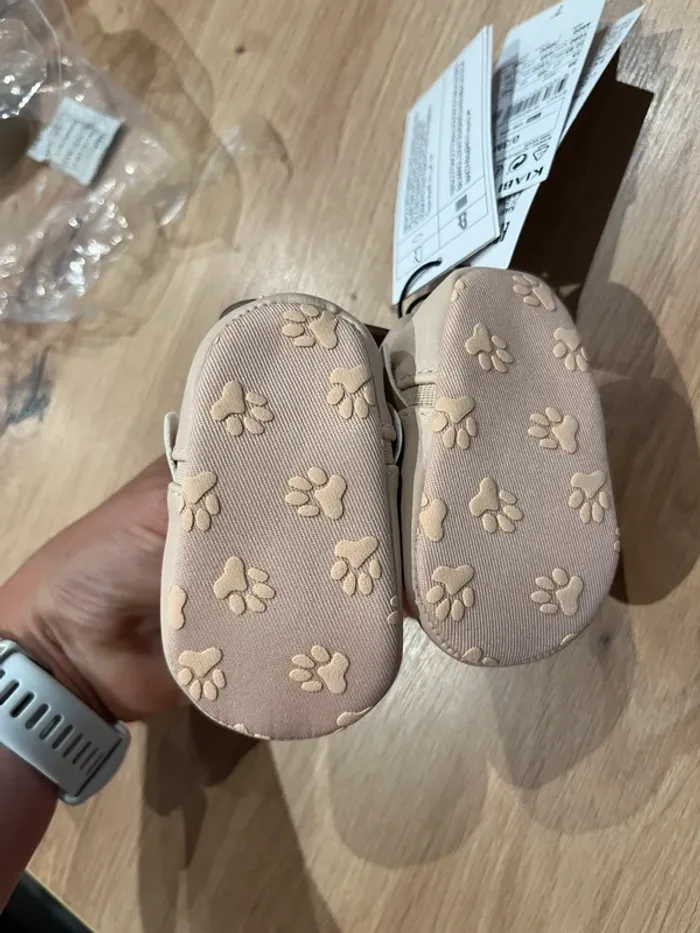 Chaussures bébé fille 0-3 mois - photo numéro 3