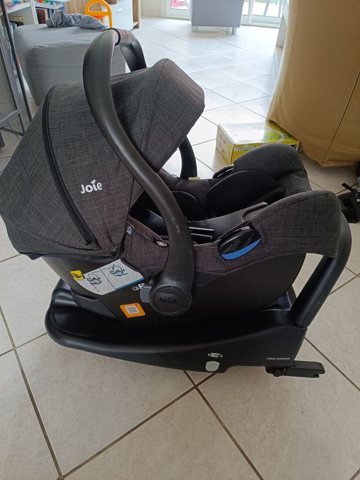 Ensemble cosy, base isofix et adaptateurs poussette - photo numéro 4