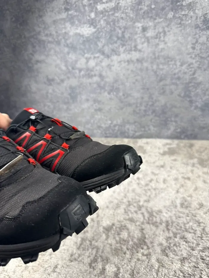 Salomon Wattara Trail Shoes - Black & Red - photo numéro 14