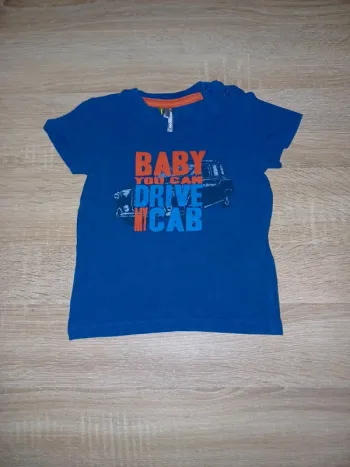 Tee shirt