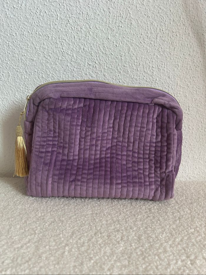 Trousse de toilette velours avec pompons - photo numéro 3