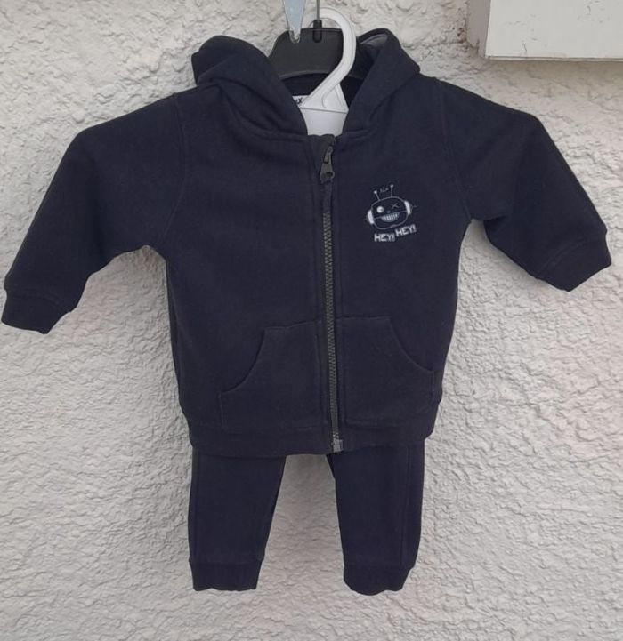 Ensemble gilet pantalon style jogging