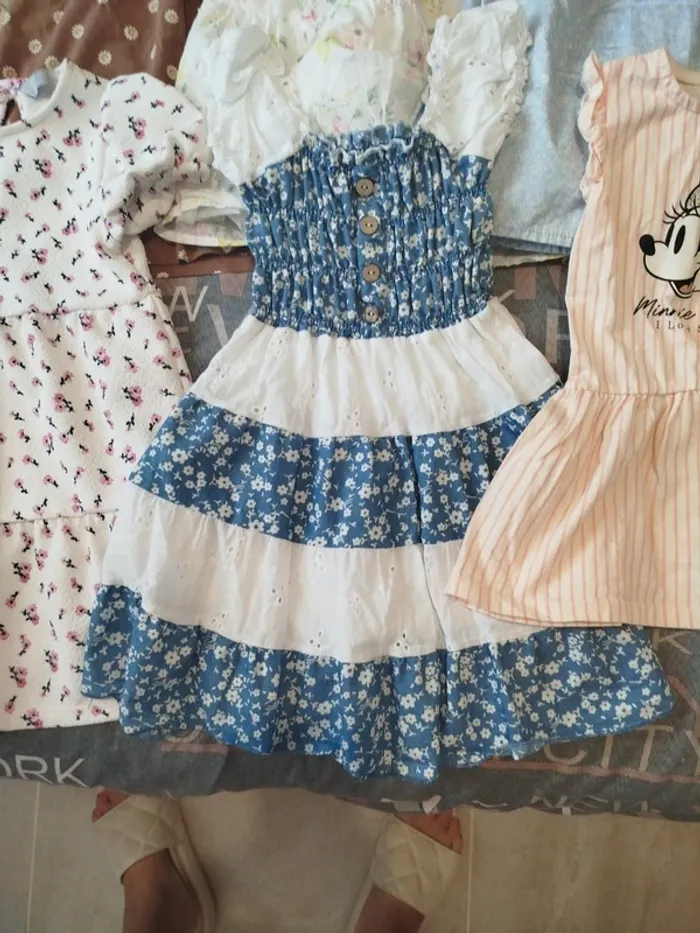 Lot robes 2 ans - photo numéro 3