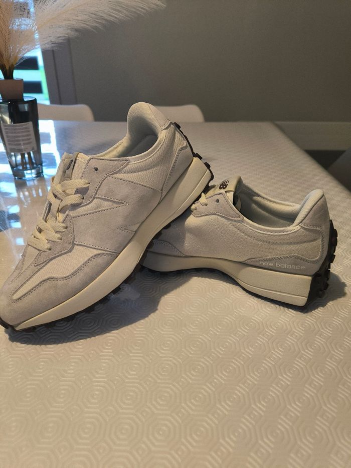 New Balance 327 - photo numéro 2