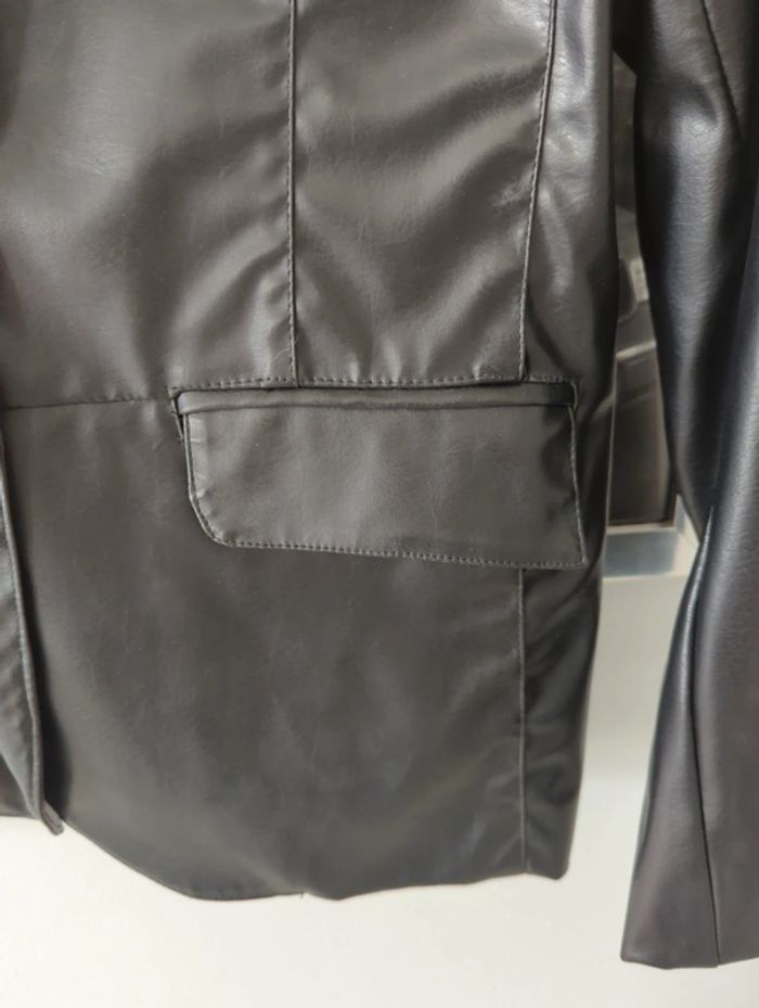 Veste simili cuir - photo numéro 2