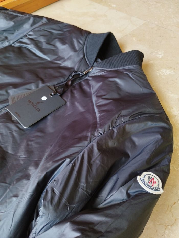 Moncler Veste Réversible Noire XL • 2 en 1 · Très pratique - photo numéro 3
