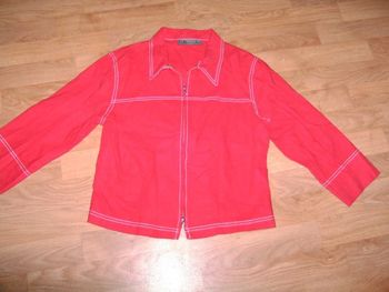 Veste LA MODE EST A VOUS rouge coutures blanches 38 TBE