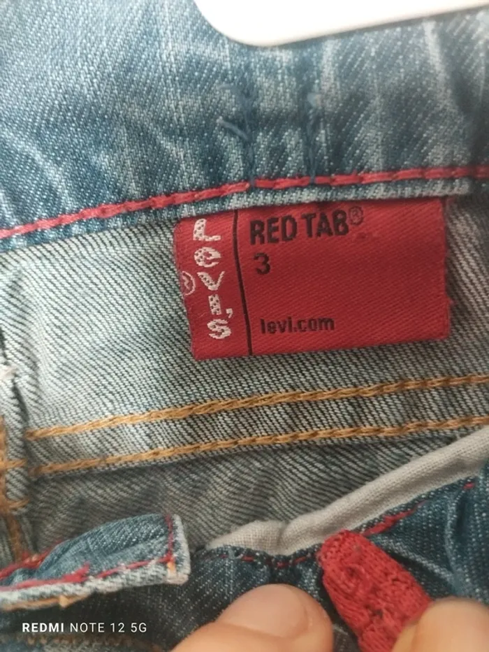 Short en jean Levi's taille 3 ans - photo numéro 5