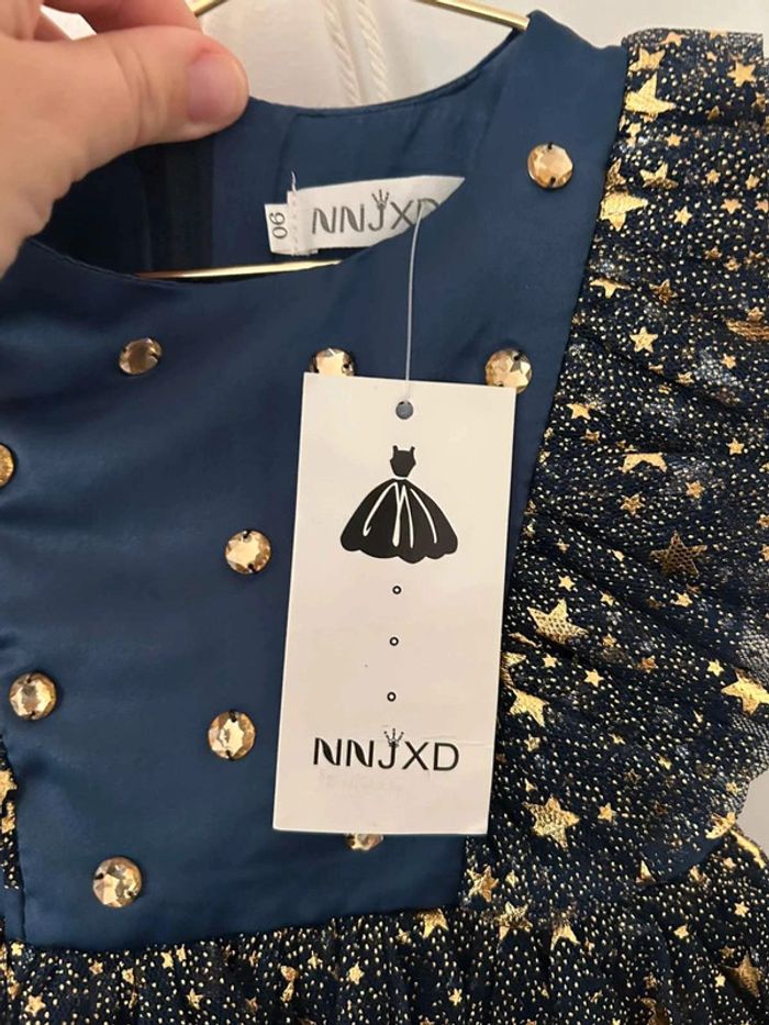 Robe  de  princesse taille  90  neuve - photo numéro 3