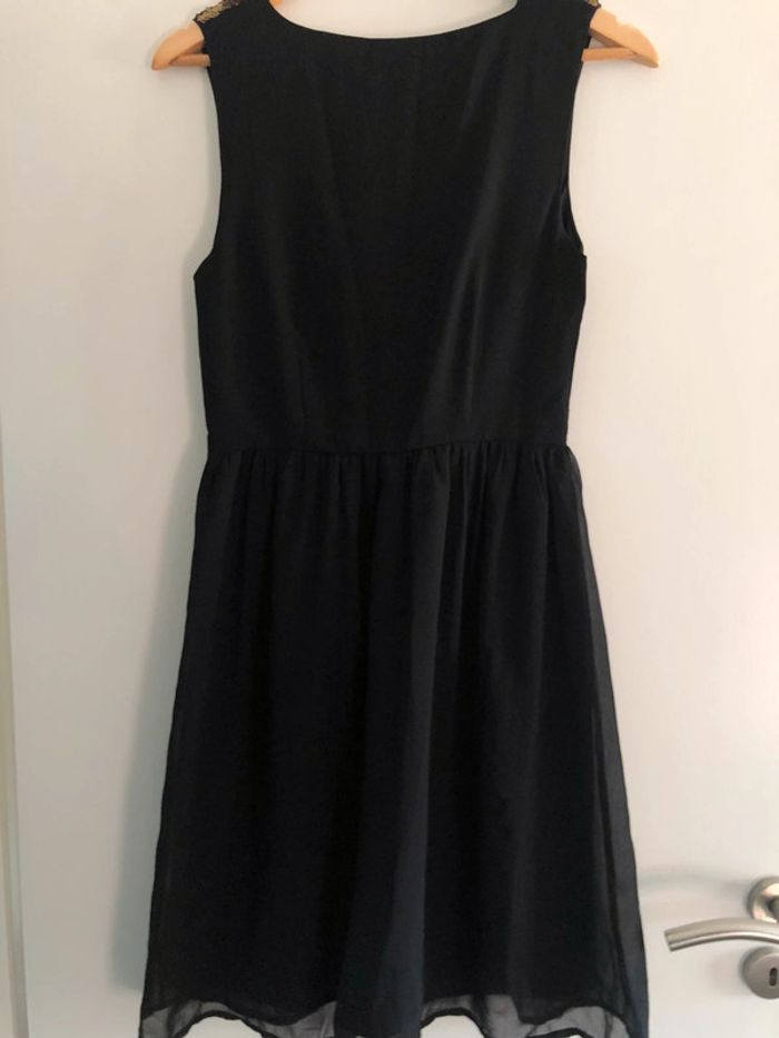 Robe noire et sequins dorés Vero Moda Taille S - photo numéro 2