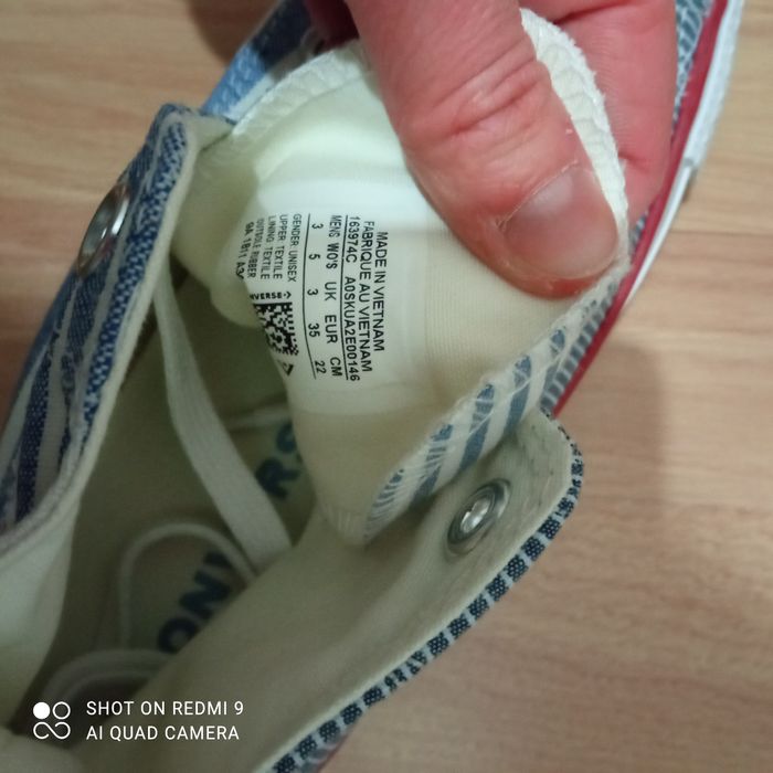 Converses Chuck Taylor taille 35 neuves - photo numéro 4