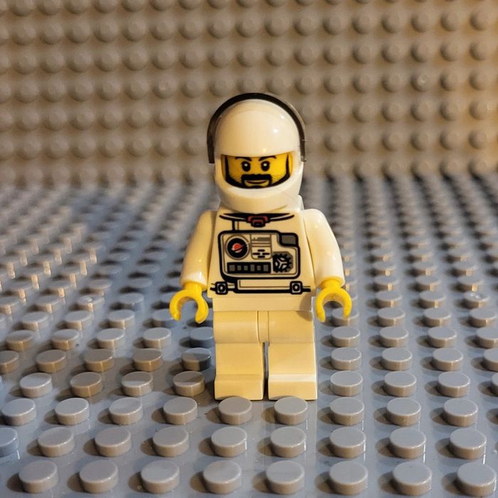 Minifigure / Figurine - L'astronaute - Spaceman - photo numéro 2