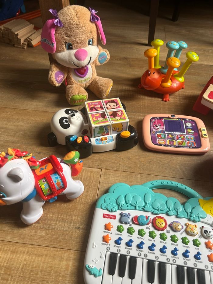 Gros lot jouets 1er âge - photo numéro 4