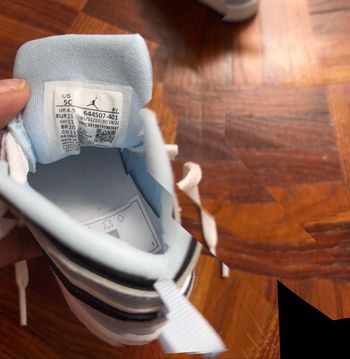 Nike enfant taille 21