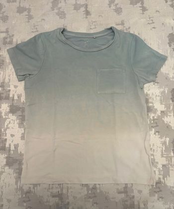 Tee-shirt enfant manches courtes 7-8 ans – Name It | Très bon état 👕✨