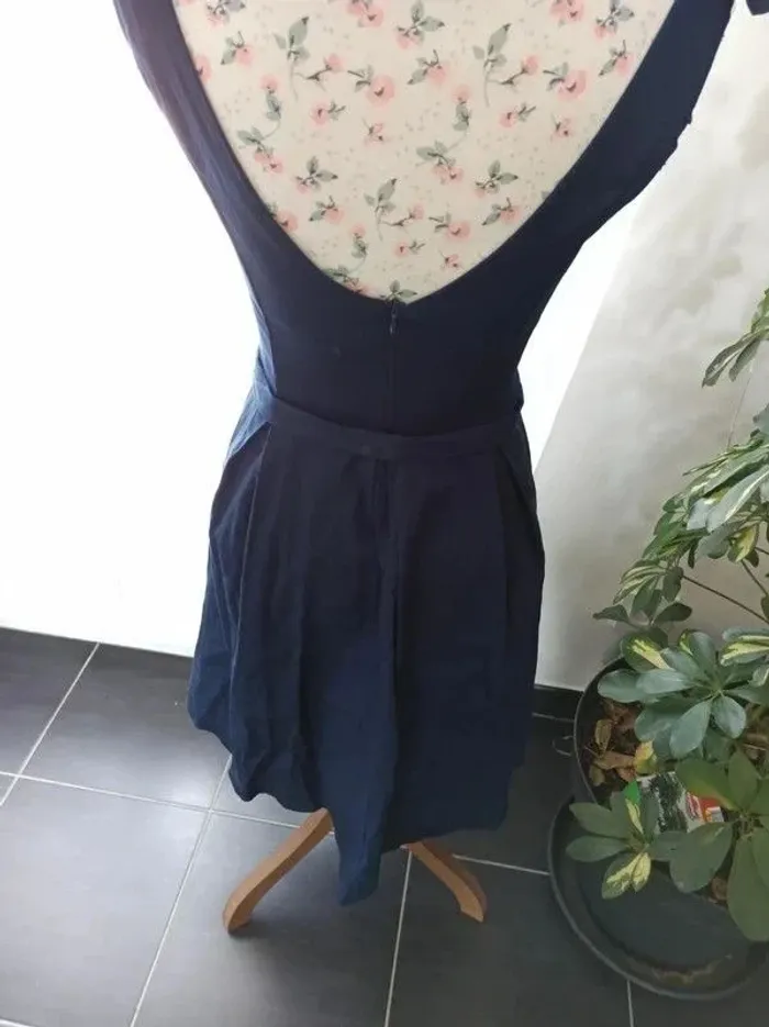 Robe marine - photo numéro 2
