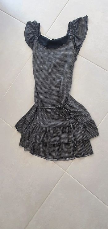Robe légère volanté taille 42