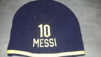 Bonnet laine Messi TU
