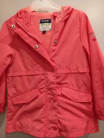 Coupe vent imperméable doublé, très bon état, 6 ans
