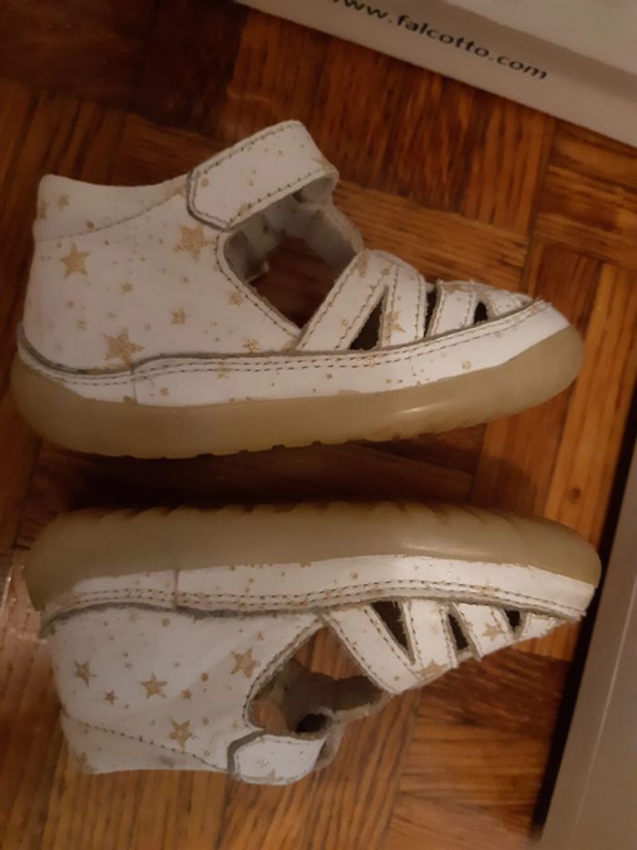 Chaussures d'été pointure fille P 19 falcotto - photo numéro 3